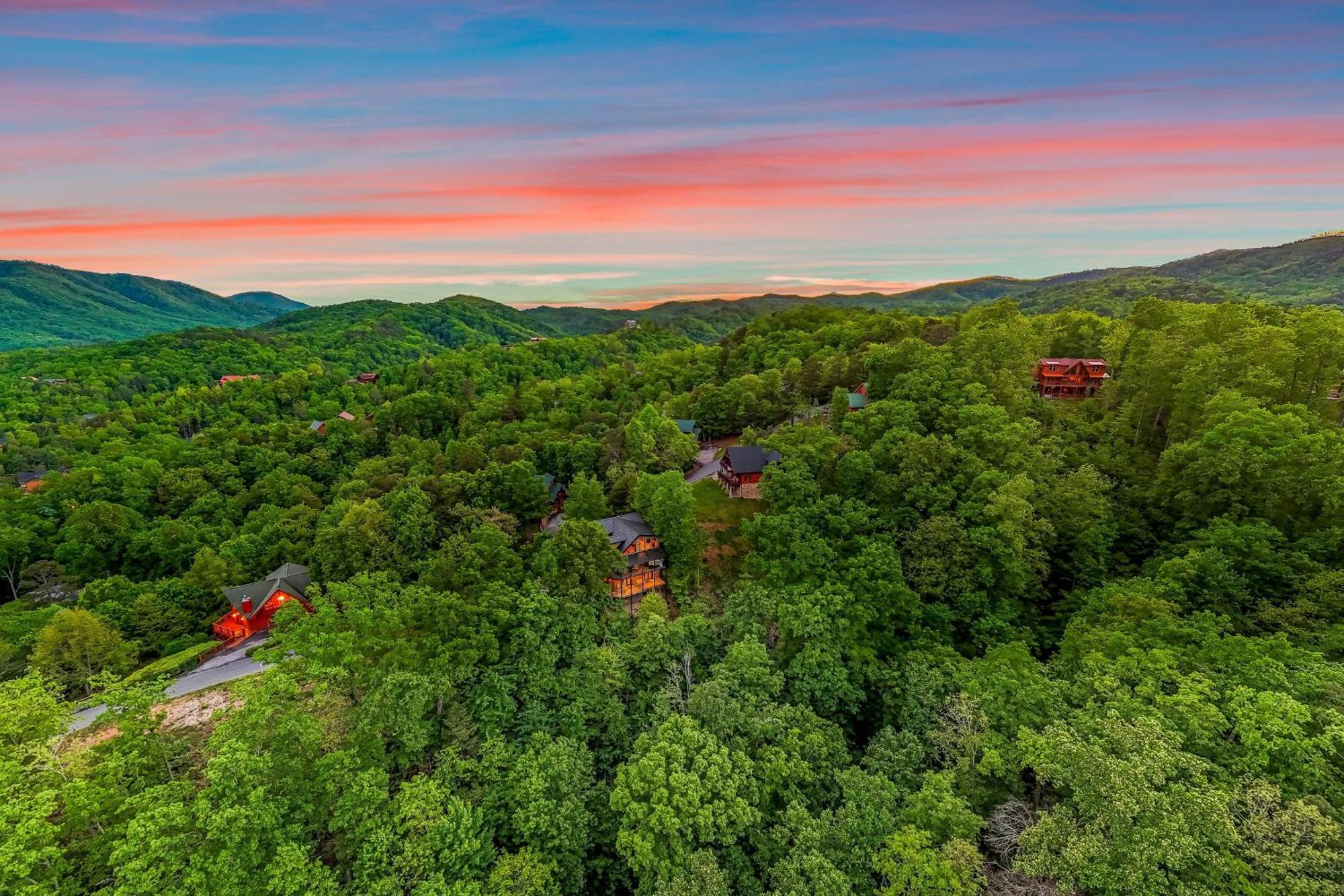 Dawns View Villa Sevierville Oda fotoğraf